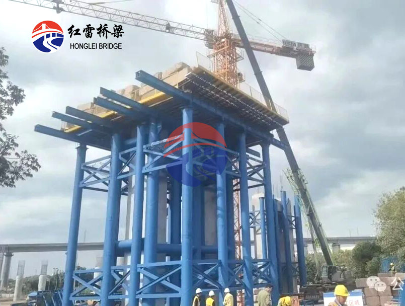 1761875229959694.jpg 640.jpg