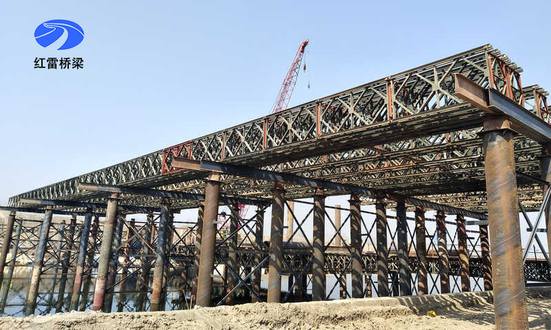 丁堂运河钢便桥钢支架施工